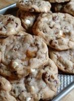 Diva's Bourbon Caramel Choco Chip Cookies_image